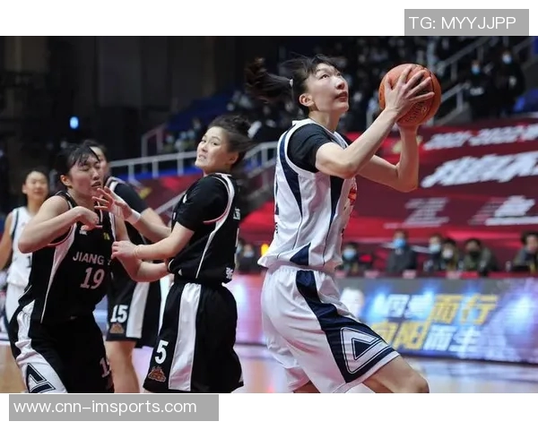 韩旭国庆回顾篮球历程感悟为祖国而战的坚定信念 韩旭国庆回顾篮球历程感悟为祖国而战的坚定信念