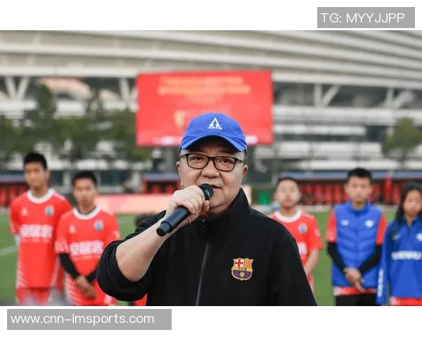 中国足球小将2015年泰国夺冠全胜战绩决赛击败毛剑卿执教的上海卿训 中国足球小将2015年泰国夺冠全胜战绩决赛击败毛剑卿执教的上海卿训