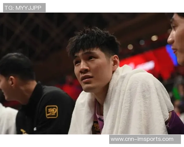 陈国豪砍下14分3前场板展现实力表示将继续努力做好自己的事情