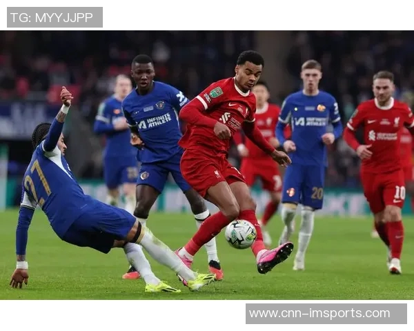 古斯托回忆首件印号球衣是贝尔的蓝军首秀对阵利物浦令人难忘