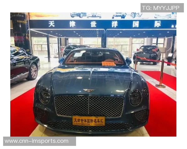 里夫斯绅士风范让座遭拒77心动想坐腿上引发笑料 里夫斯绅士风范让座遭拒77心动想坐腿上引发笑料