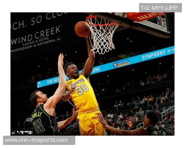 托布:以积极态度传递能量努力提升球队表现14分6板展现实力 托布:以积极态度传递能量努力提升球队表现14分6板展现实力