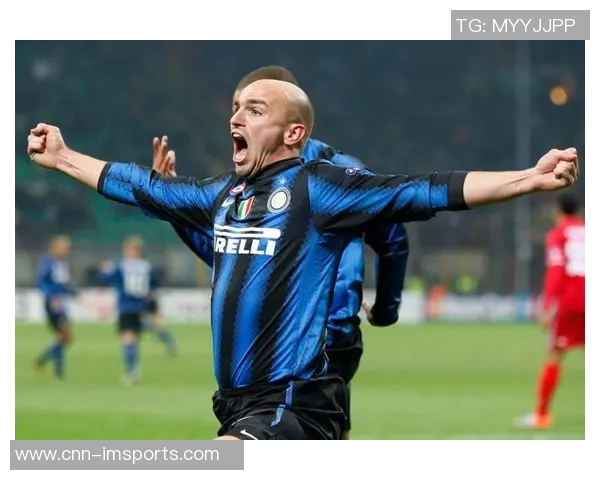 坎比亚索谈瓦尔迪进球遗憾回归右边路提升个人表现 坎比亚索谈瓦尔迪进球遗憾回归右边路提升个人表现