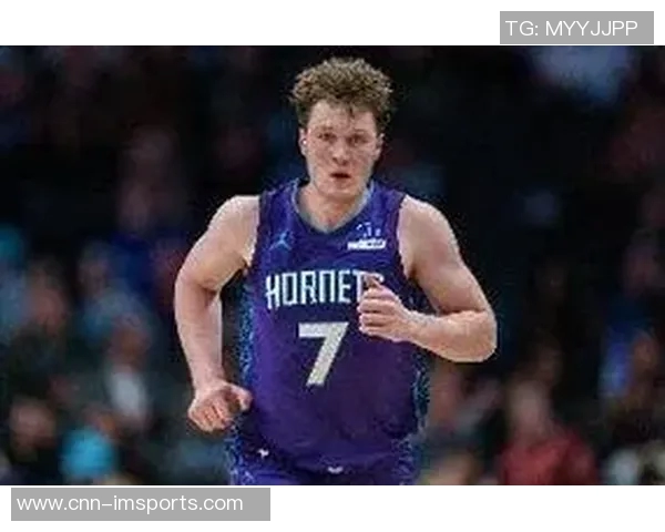 克尼佩尔表现出色4号秀11投5中贡献14分4篮板3助攻正负值高达18